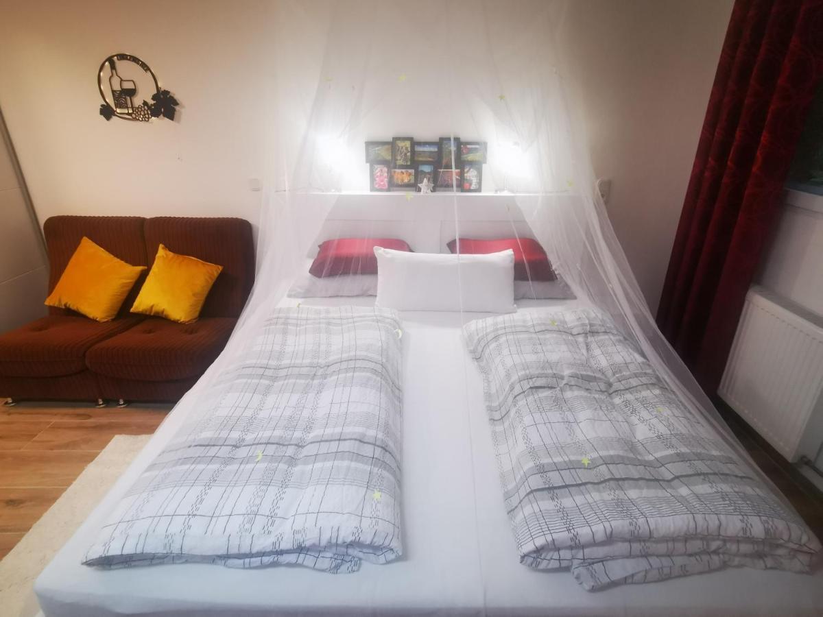 Pension Linkemühle Niederfell Екстериор снимка